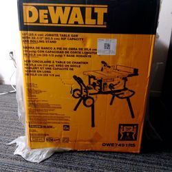 Dewalt Jobsite Table Saw