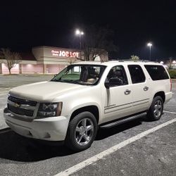 2013 Chevrolet Suburban