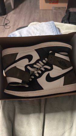 Jordan 1 Mocha