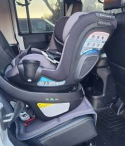 Evenflo Revolve360 Extend Rotating All-in-One Convertible Car Seat