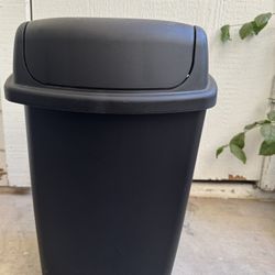 Trash Bin 