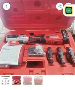 Milwaukee M18 FORCE LOGIC Long Throw Press Tool 1/2" -1" Kit