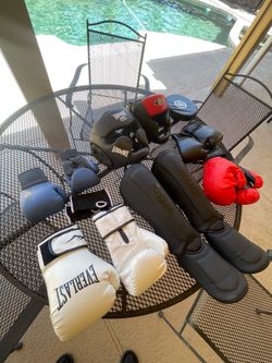 Sparring gear for Mixed Martial Arts & Boxing (kids & adults)