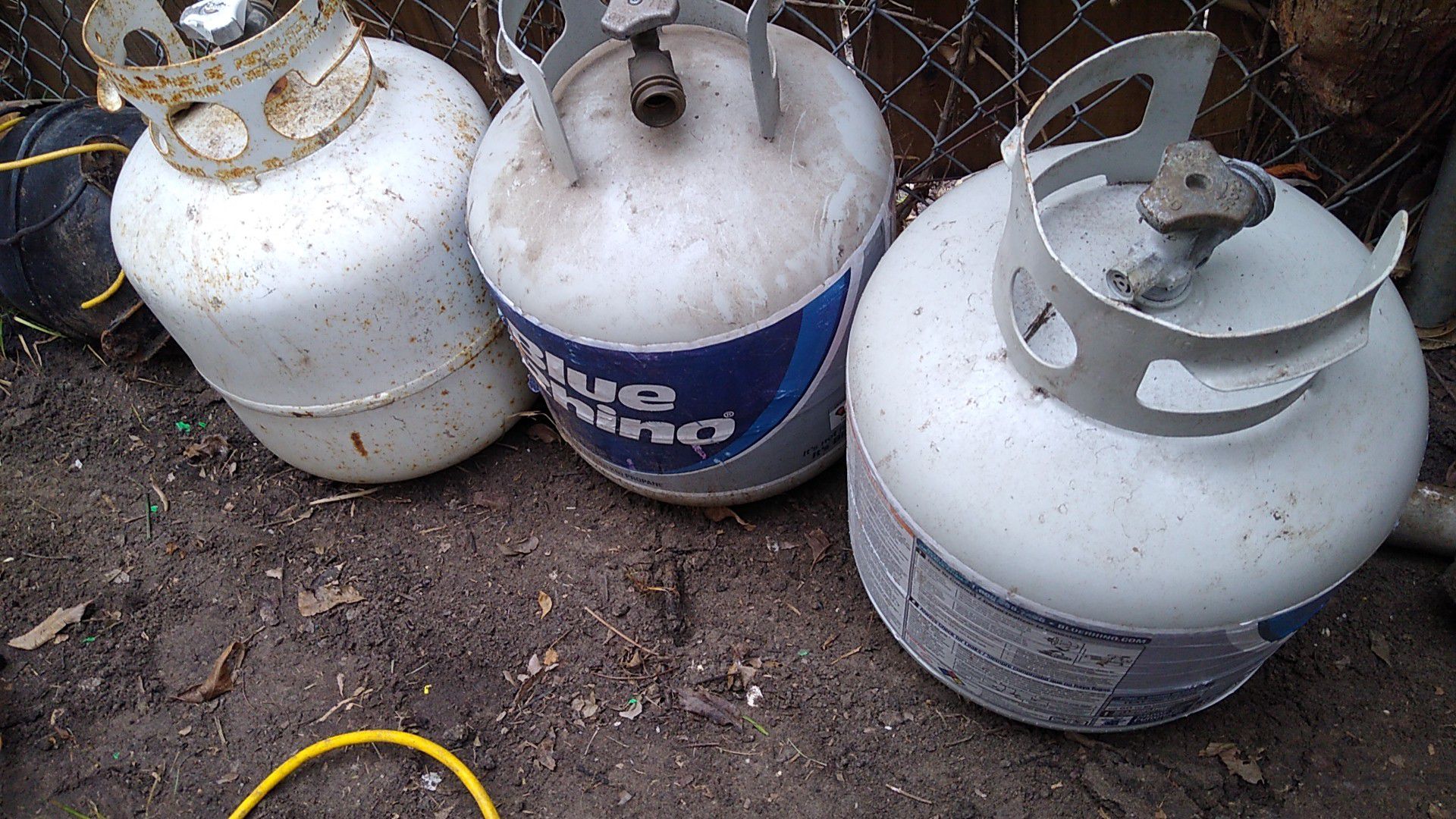 Propane tanks 2 of them for sale