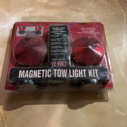 Magnet Tow Lights 12 Volts