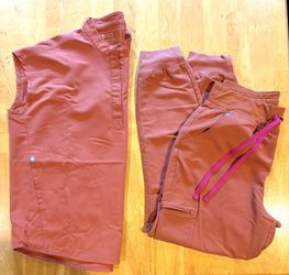 FIGS Scrubs - 2 Sets