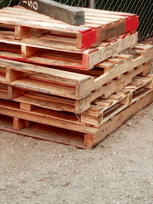 Free pallets for Sale in Sacramento, CA OfferUp