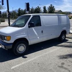 Ford E250 Decked Out Interior!