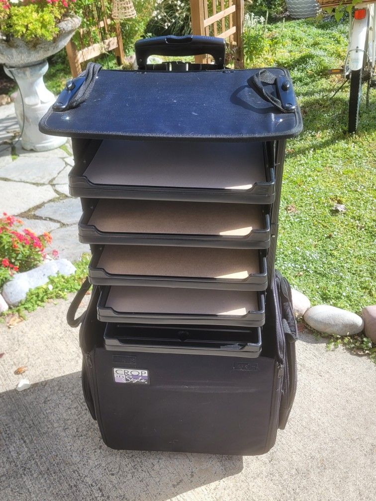 CROP N STYLE ROLLING SCRAPBOOK DRAWER TOTE