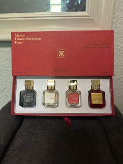 Baccarat cologne set