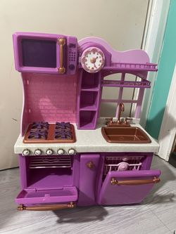Toy Kitchen