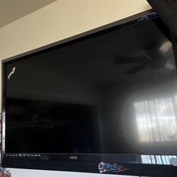 VIZIO TV 
