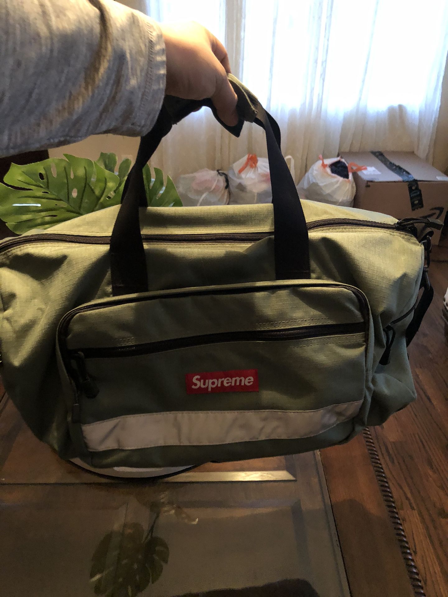Supreme Leather Duffle Bag for Sale in Lacombe, LA - OfferUp