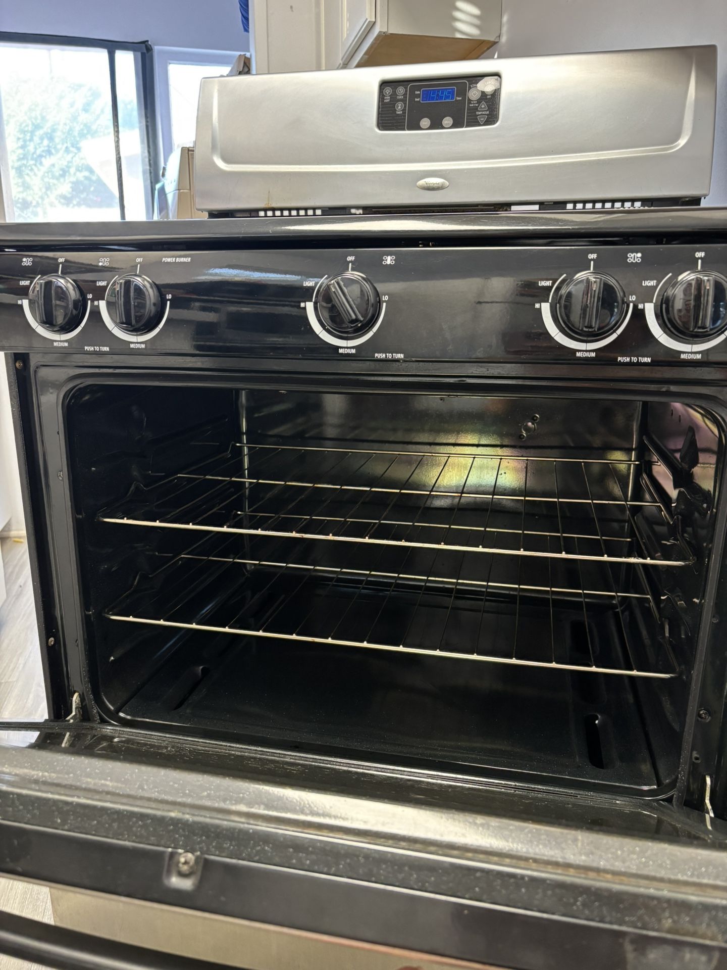 Gas Whirlpool Stove