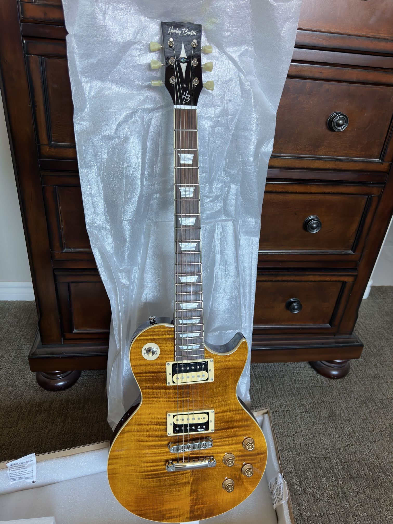 “Slash” Tribute, Harley Benton, Electric Guitar, Mint
