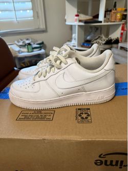 Nike Air Force 1 size 9