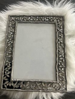 Jeweled Leaf Metal Picture Frame