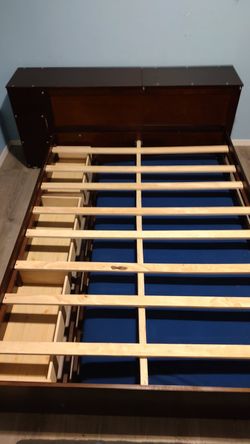 All-in-One Full Bed: Twin Trundle, Desk, Desk Shelves & Drawers! NEED GONE ASAP!!