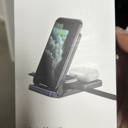 3 In 1 IPhone, Apple Watch, Airpods Charger