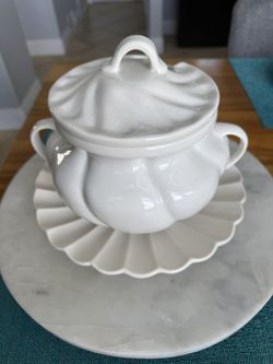 Vintage Glazed Soup Tureen w/Lid & Scalloped Plate
