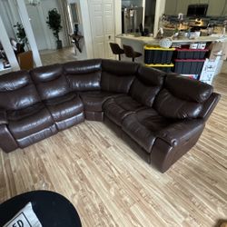Leather Sectional With Reclining Chairs 