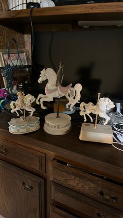 Musical ponies