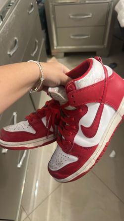 Red Dunk Size 7 women