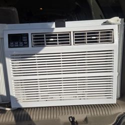 Whirlpool 15,000 BTU AC 