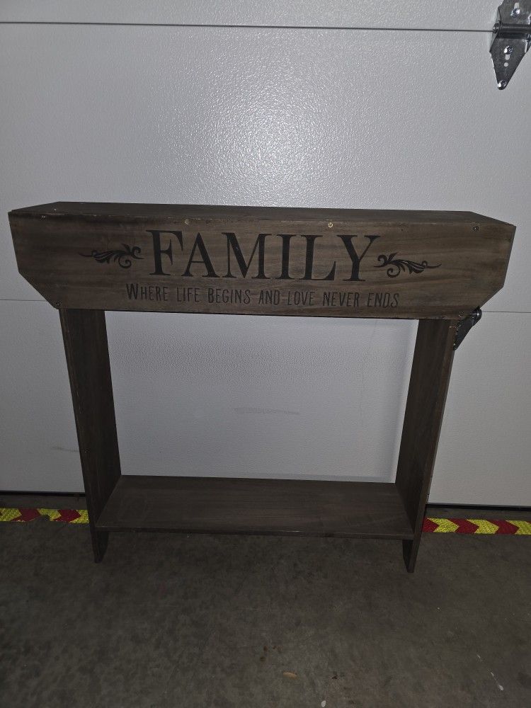 Entry Way Table