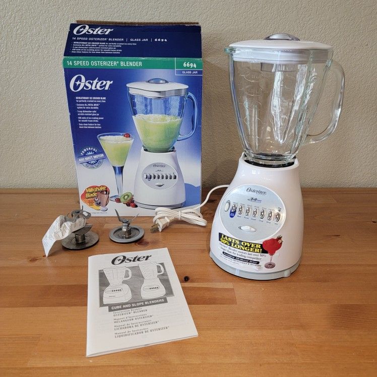 NEW Oster 14 Speed Osterizer Blender Glass Jar White 6694 450W Ice