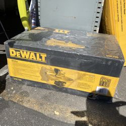 DEWALT  DW788  Scroll Saw 20" Steel Blade Vari-Speed Trigger Precise Cuts