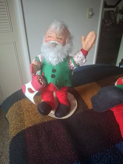 Santa Collective Figuring