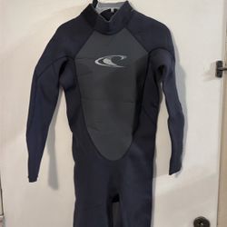 GUC O’Neil Set Suit Large. No Deliveries 