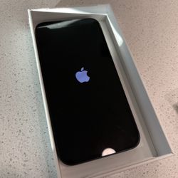 New iPhone 13 - 128 Gb