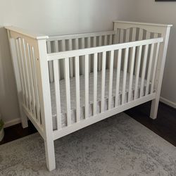 Pottery Barn white Kendall Crib