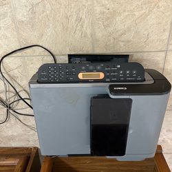 Canon picks printer/copier