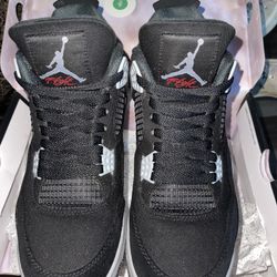 Jordan 4s ‘Black Canvas’