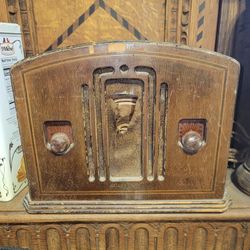 1920/1930 Philco Radio
