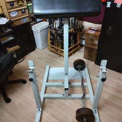 Preacher Curl Bench