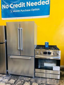 Refrigerador y estufa nuevos con 2 años de garantia