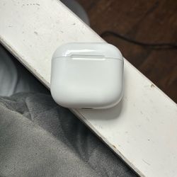 AirPods Gen 4 