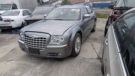 Chrysler 300c 5.7L Transmission