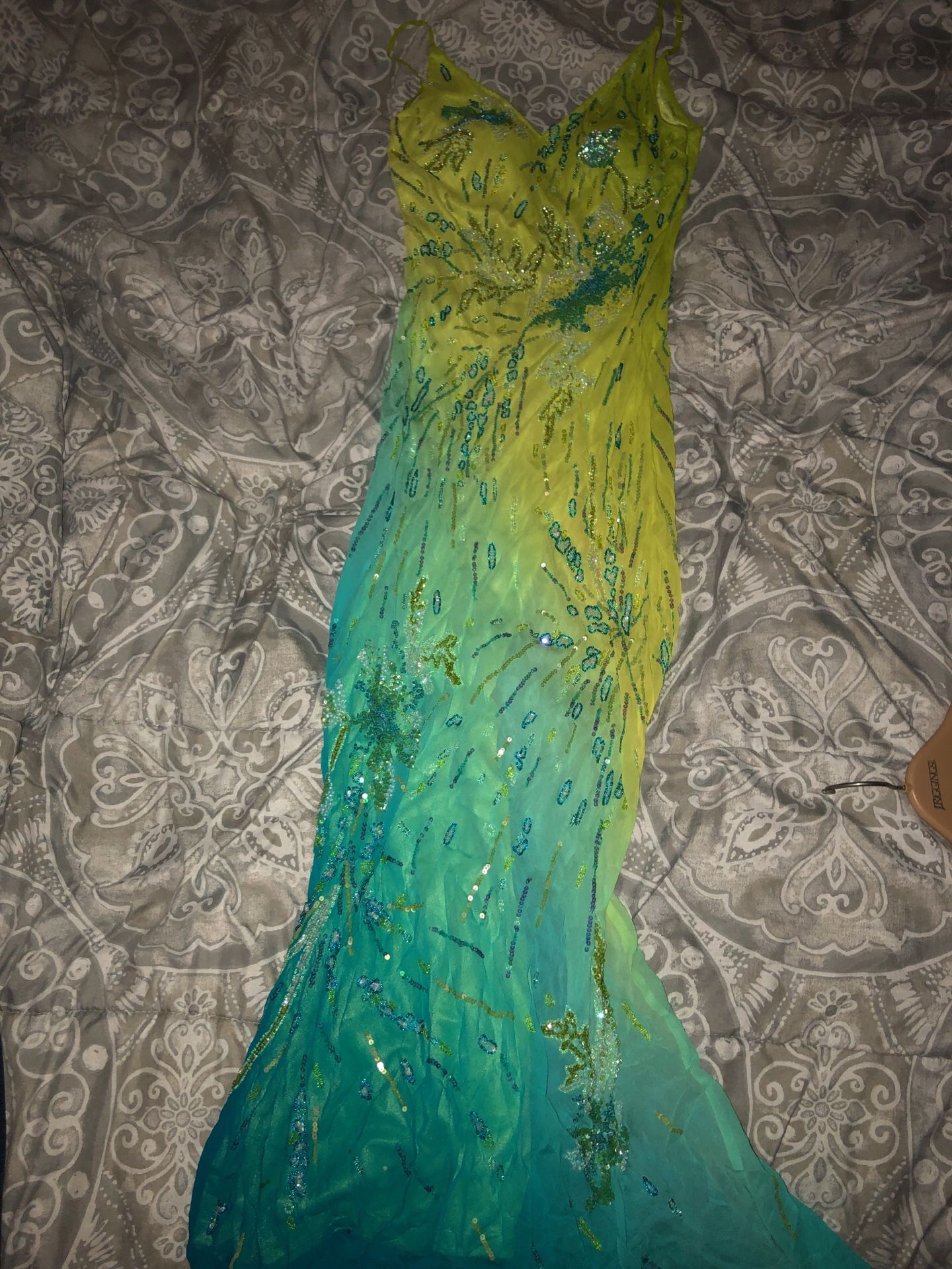 Homecoming Or Prom Dress - Sue Wong - Mermaid Ombré w/ beading