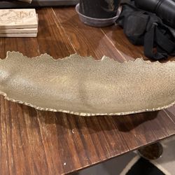 Vintage Glam Leaf-Edge Bowl 