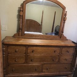Oak Bed And Dresser 