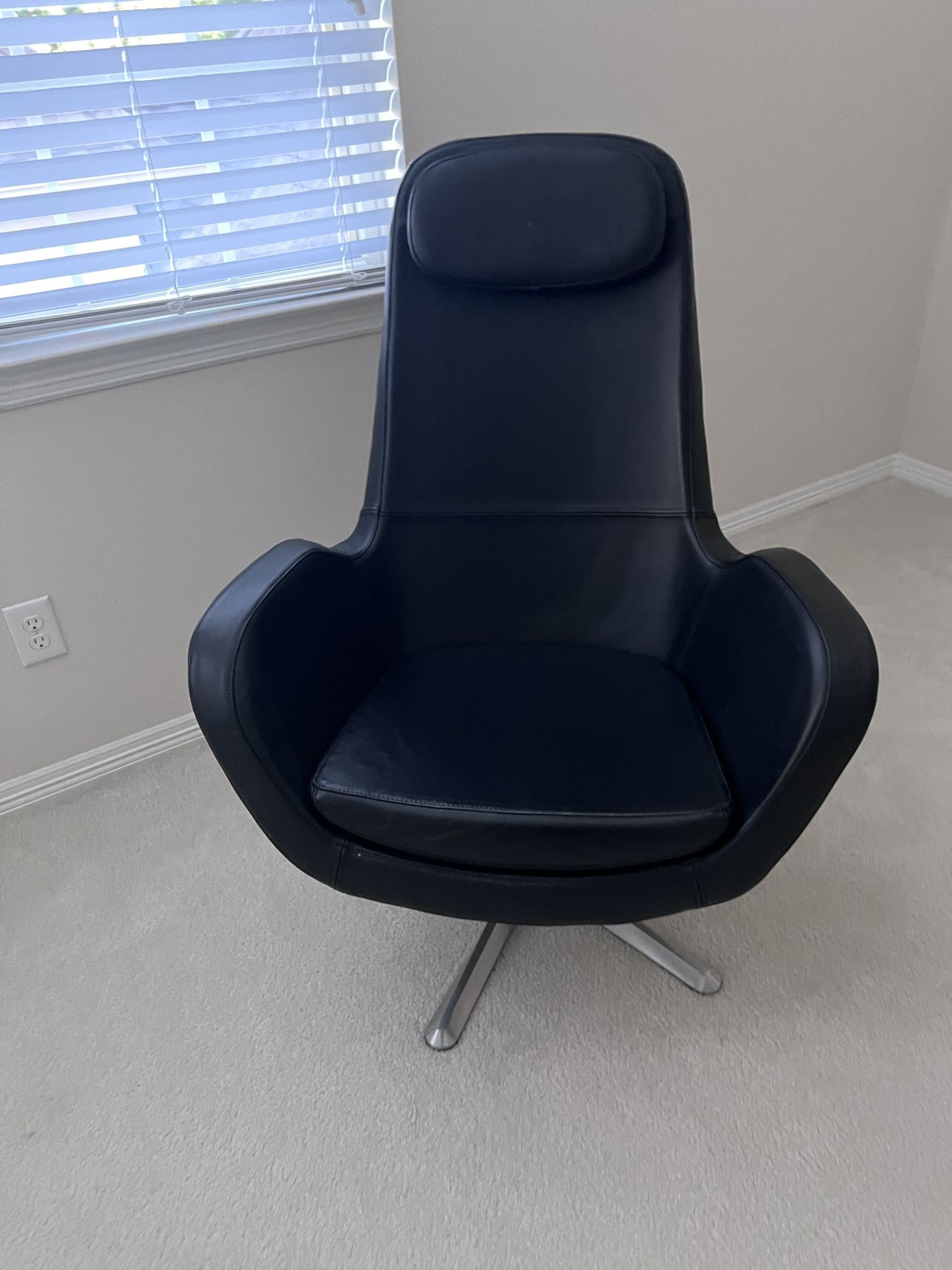 IKEA Swivel Chair in Black Leatherette