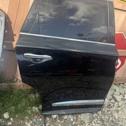 2014 QX60 HOOD & DOOR (Passenger Side Rear)