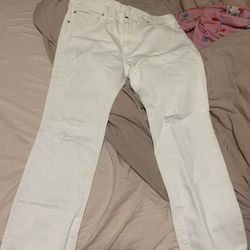 White Levi Jeans 
