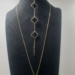 Van Cleef en El Reino Jewelry 