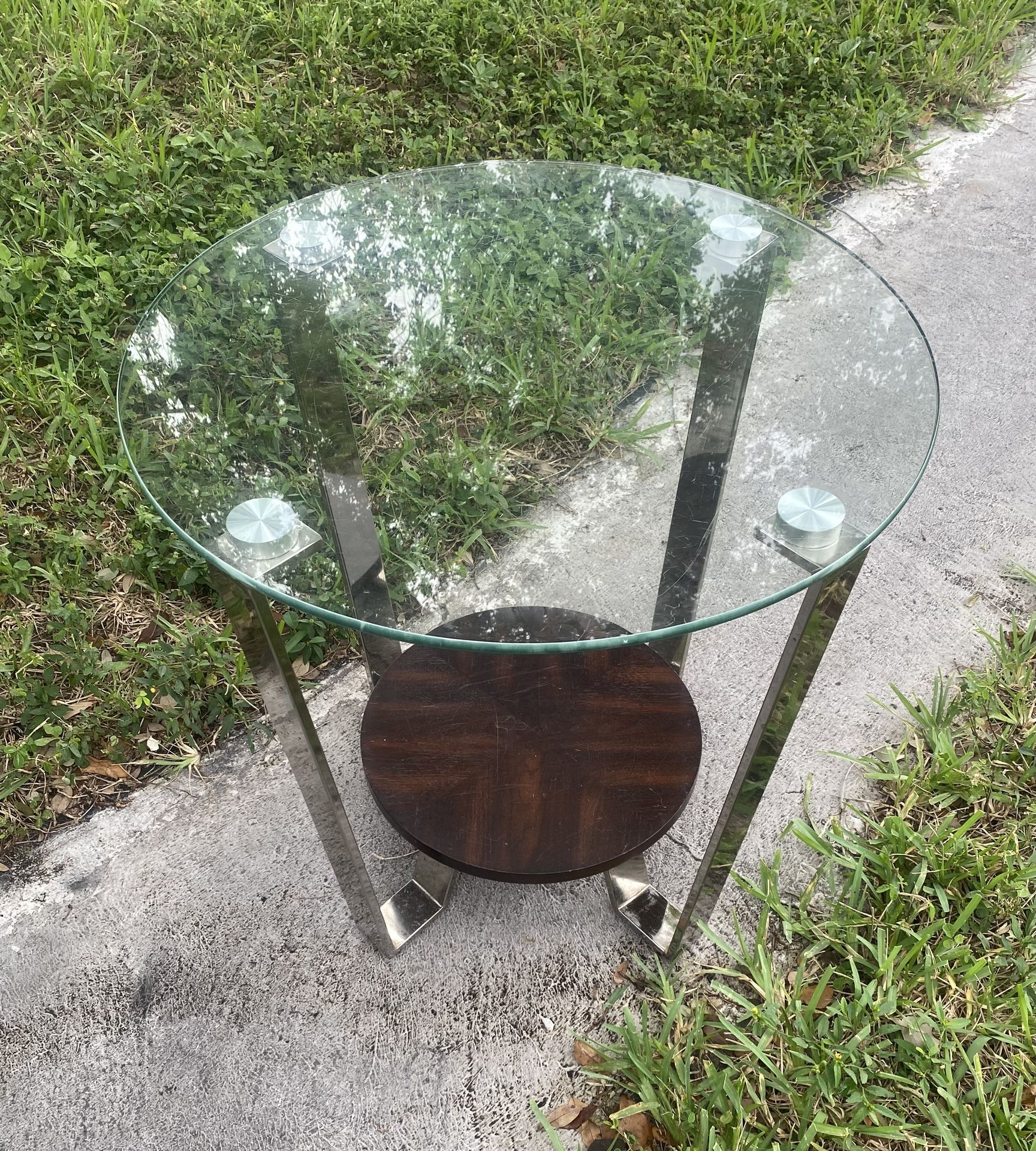 Contemporary/modern two tiered end table.